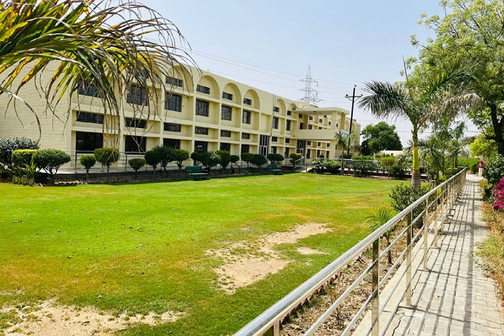 JD College of Education, Sri Muktsar Sahib campus photo 3