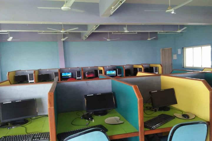 SSR College of Education, Silvassa campus photo 6