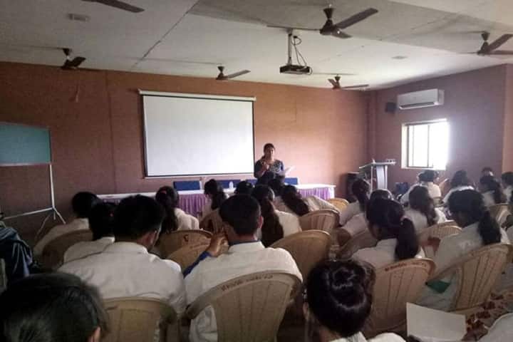 Shree Bharatimaiya College of Optometry and Physiotherapy, Surat campus photo 2