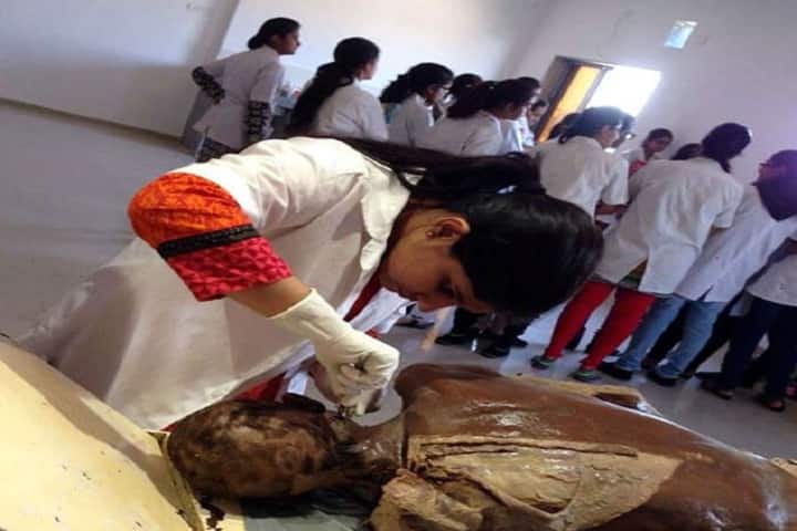 Shree Bharatimaiya College of Optometry and Physiotherapy, Surat campus photo 4