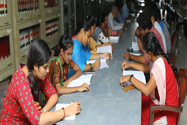 Rajiv Gandhi Institute of Law, Kakinada campus photo 2