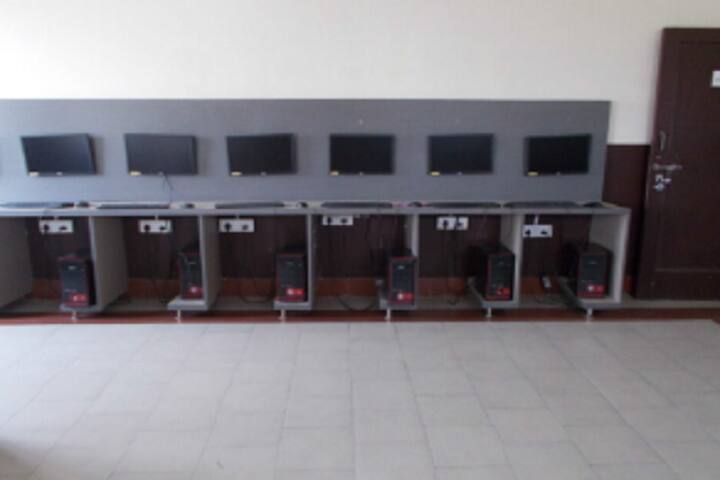 SMD Girls College of Education, Faridkot campus photo 3