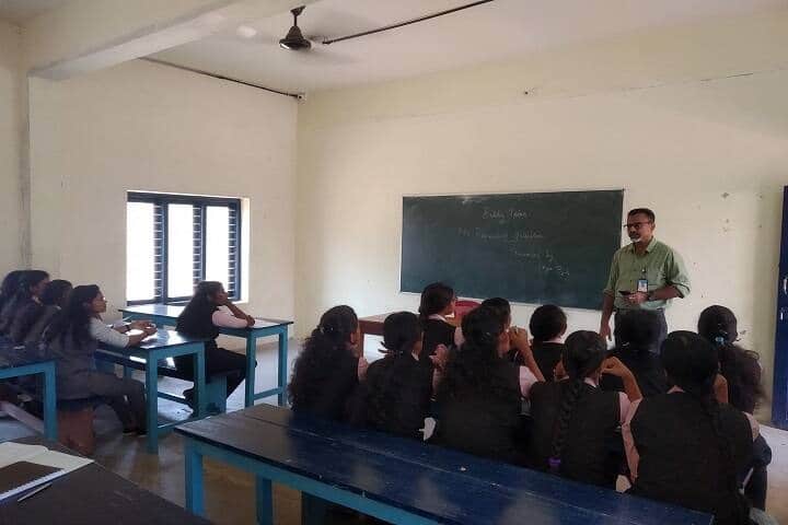 Mater Dei CMI College, Pathanamthitta campus photo 2