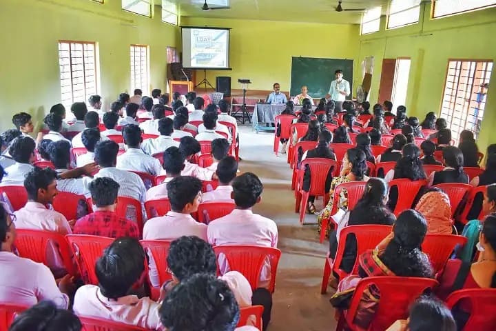 Mater Dei CMI College, Pathanamthitta campus photo 3