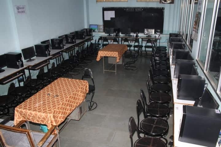 Rashtra Bharti Shiksha Mahavidhyalaya, Ujjain campus photo 4