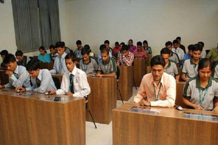 IIEBM Pune campus photo 2