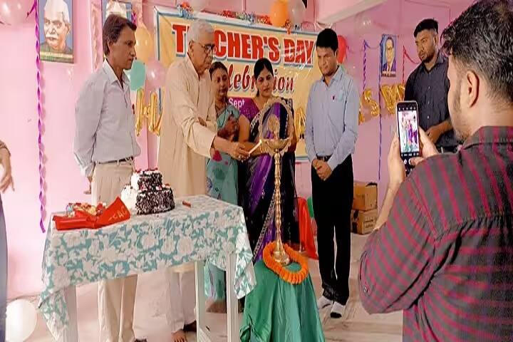 Radhakrishnan College of Education, Patna campus photo 4