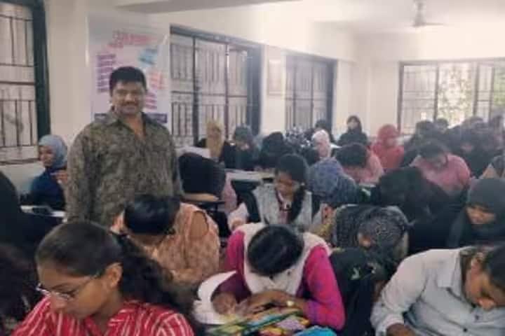 MCE Society's Junior College of Education, Pune campus photo 2