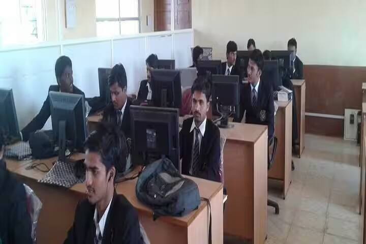 Raja Lakhamgouda Law College, Belagavi campus photo 3