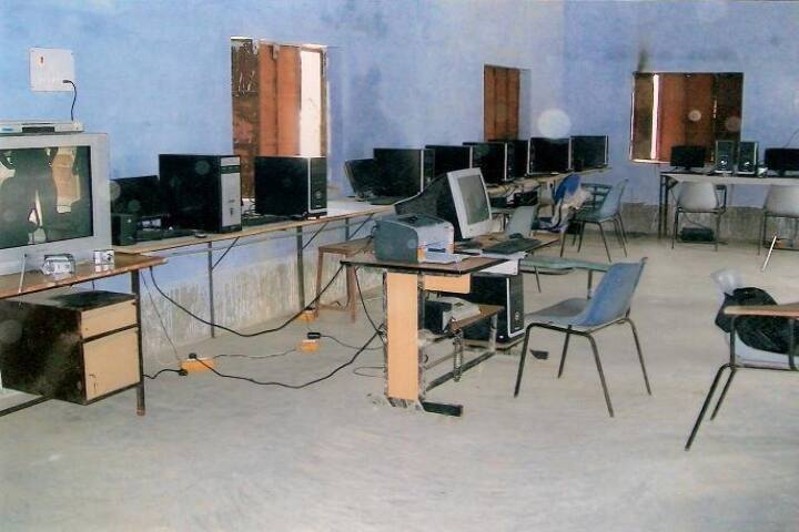 Raj Narayan Pandey Law College, Allahabad campus photo 4