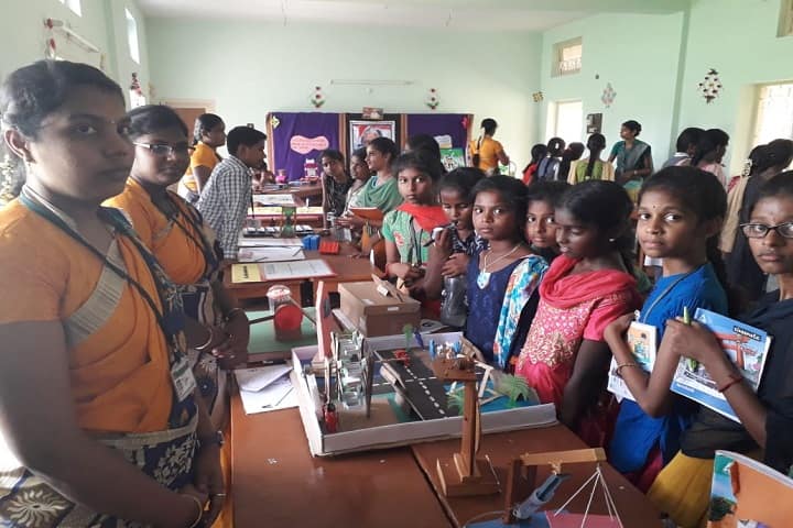 Poondi Pudhumai Madha College of Education, Tiruchirappalli campus photo 3