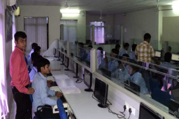 Shrimad Rajchandra Institute of Management and Computer Application, Surat campus photo 3