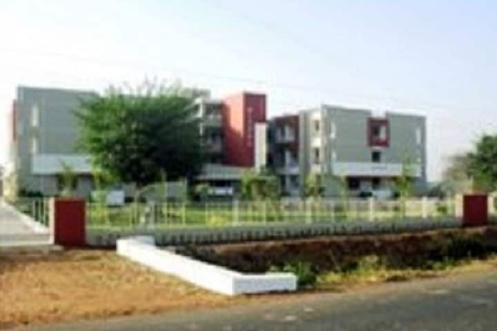Smt Chandaben Mohanbhai Patel Institute of Computer Applications, Anand campus photo 2
