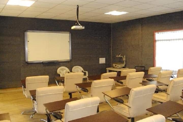 Diwaliba Polytechnic, Mahuva campus photo 2