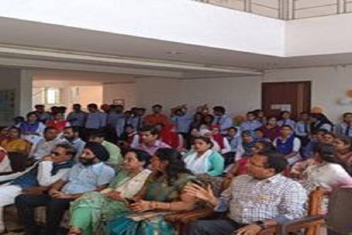 Sun Institute of Teachers Education, Shahjahanpur campus photo 3