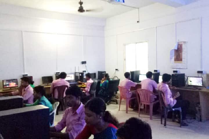 Usha Rani College of Education, Paschim Medinipur campus photo 3