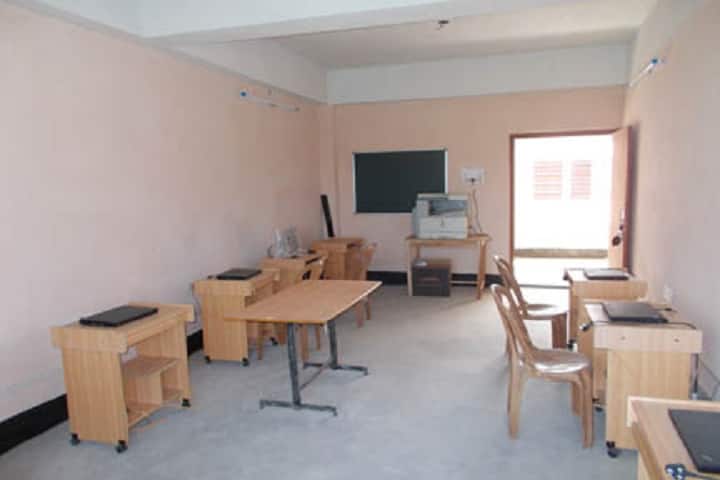 Rabindra Shiksha Sammillani Law College, Kolkata campus photo 6