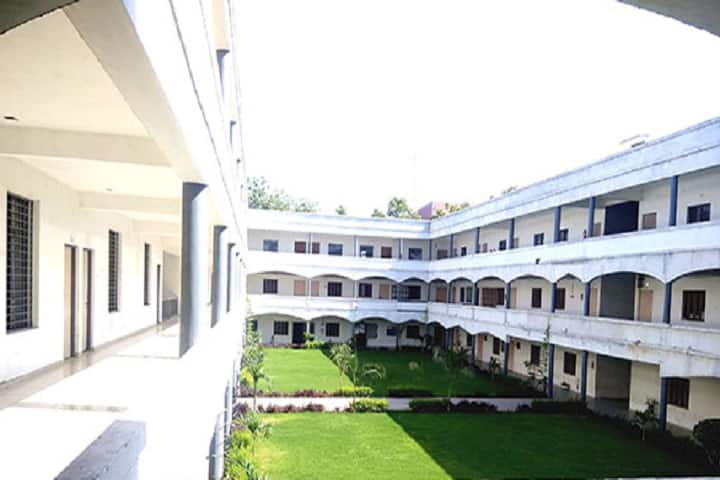 Smt Maniba Mahila B Ed College, Ahmedabad campus photo 2