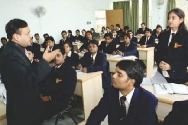 IMRT Lucknow campus photo 4