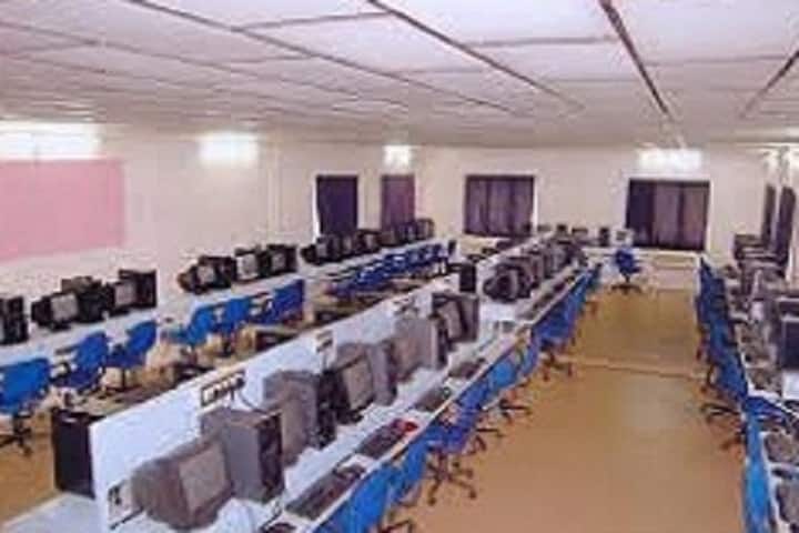 Shri Rawatpura Sarkar Institute of Physical Education, Raipur campus photo 3