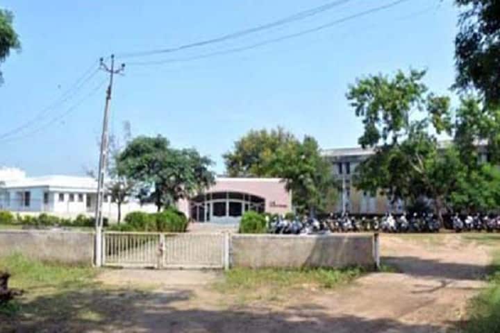 J and R B Ed College, Dahod campus photo 2