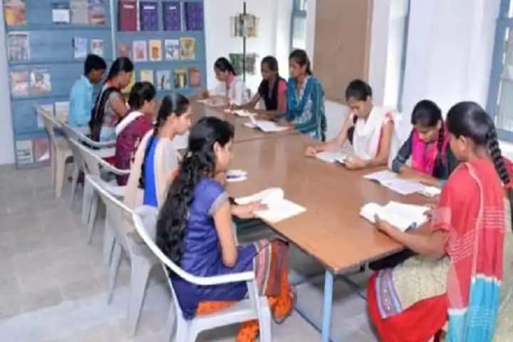 J and R B Ed College, Dahod campus photo 4