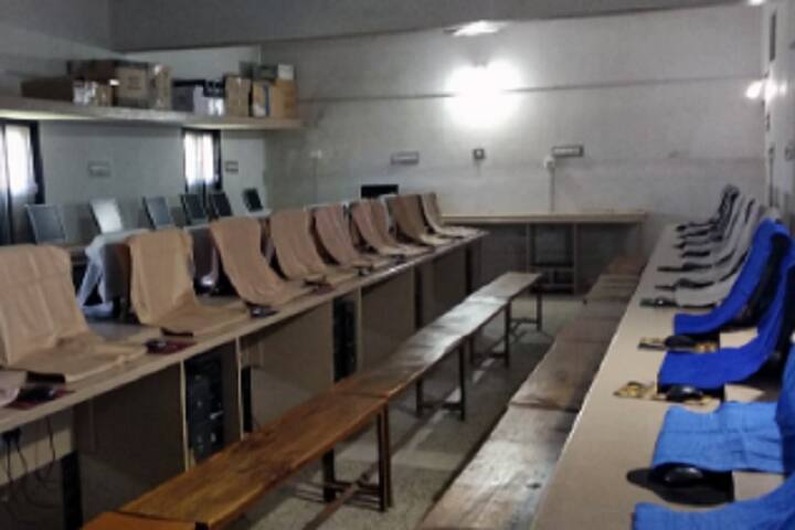 Gram Sarvajanik Education Trust B Ed College, Amrapur campus photo 4