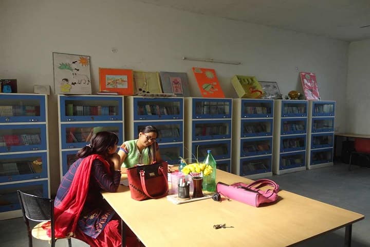 Shri Bhagwan Singh Girls College of Education And Technology, Agra campus photo 4
