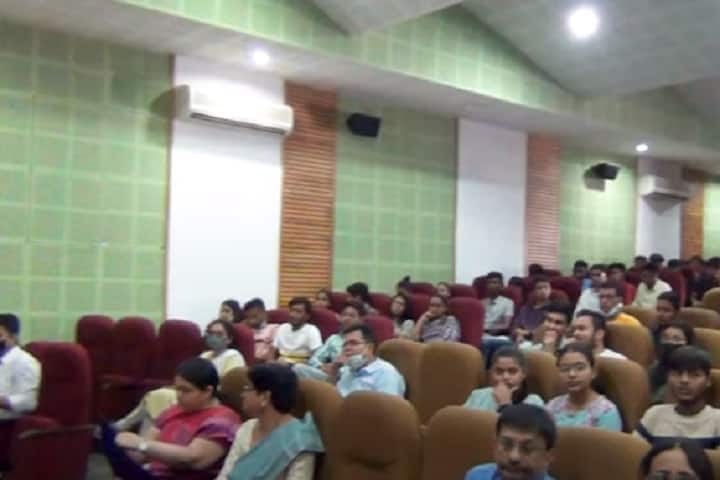 Drs Kiran and Pallavi Patel Global University, Vadodara campus photo 5