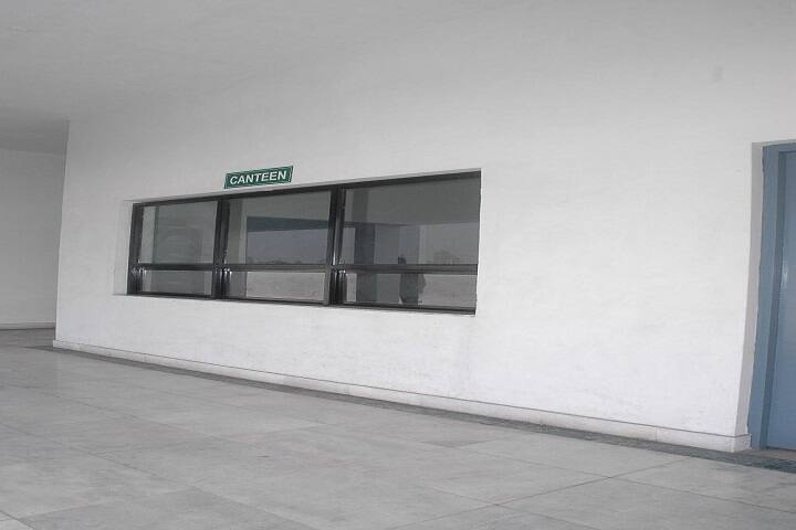 Teerthanker Neminath Girls College of Education, Moradabad campus photo 3