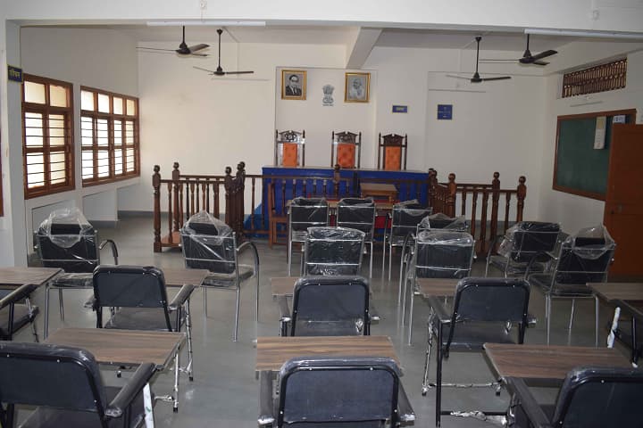 Public Law College, Mumbai campus photo 2