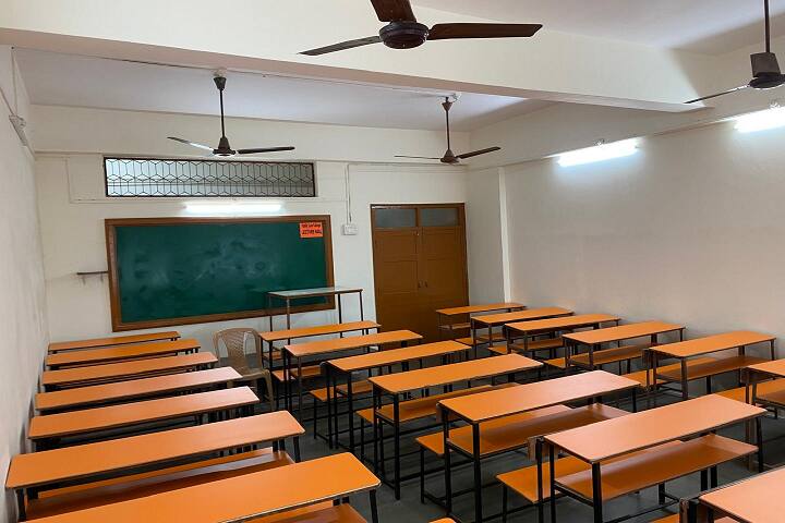 Public Law College, Mumbai campus photo 4