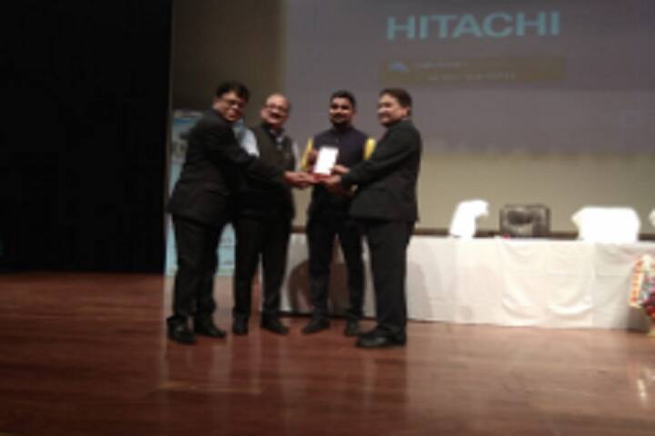 Pharmacy College, Saifai campus photo 5