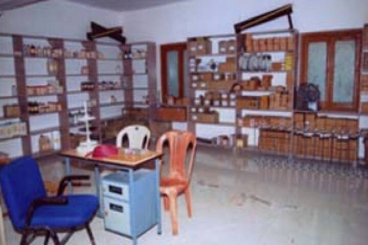 Pharmacy College, Rampura Kakanpur campus photo 2