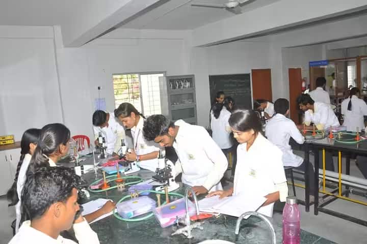 Pharate Patil College of Pharmacy Diploma, Pune campus photo 6