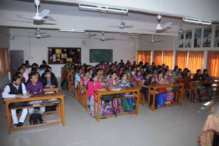 Smt Lilavati Nandlal Kilachand College of Education, Patan campus photo 3