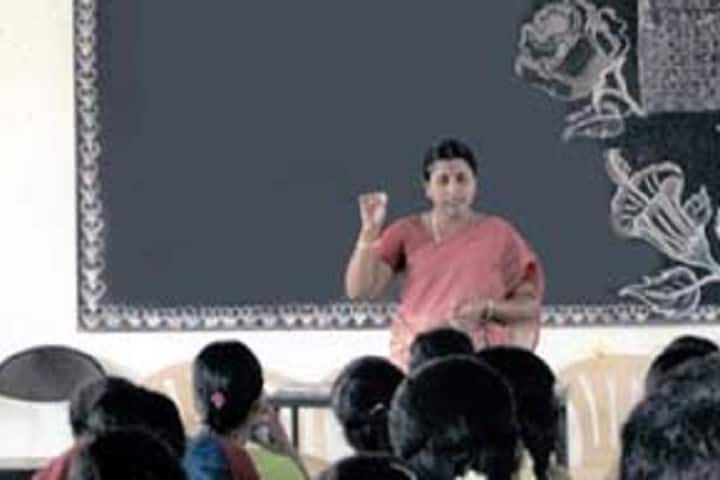 Theni Kammavar Sangam College of Education, Theni campus photo 2