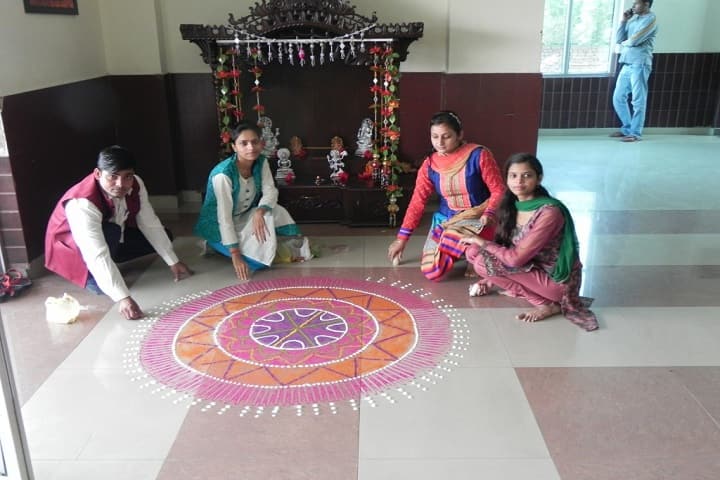 Krishna Institute of Education Girls, Ghaziabad campus photo 5