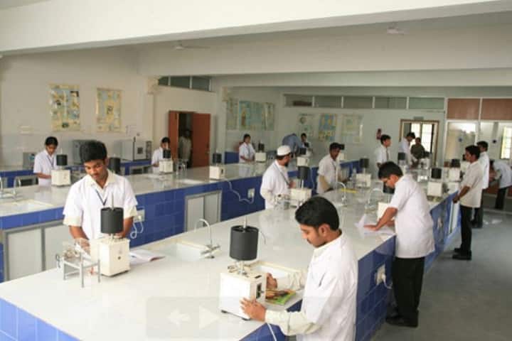 Nimra College of Pharmacy, Krishna campus photo 4
