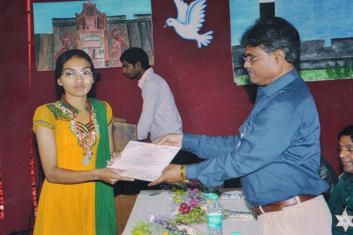 Shree Macchi Mahajan Education Societys College of Education, Nani Daman campus photo 4