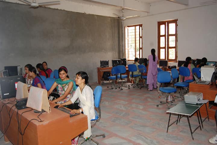 KL Institute of Education, Hathras campus photo 3