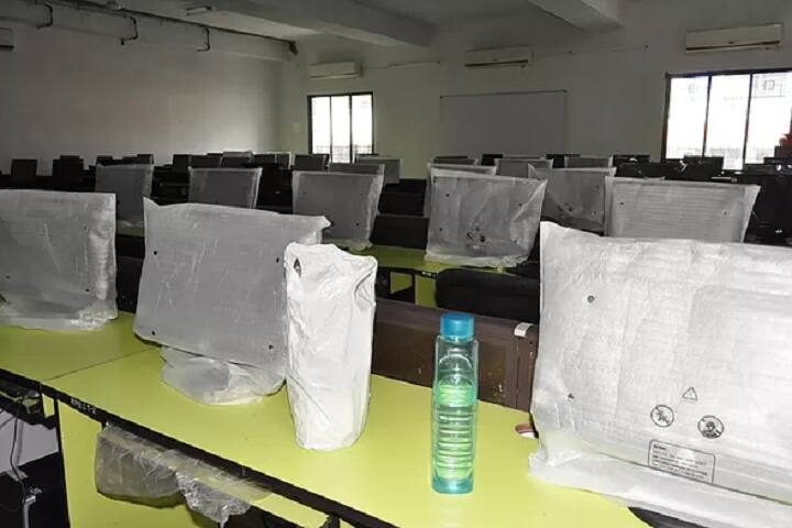 Real Institute of Management and Research, Nagpur campus photo 3