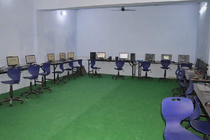 Major SDS College of Pharmacy, Farrukhabad campus photo 2