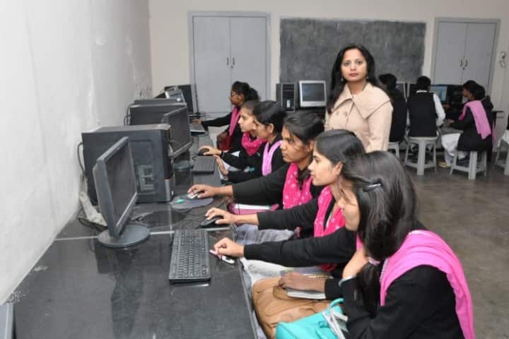 Rao Lal Singh College of Education, Gurugram campus photo 2
