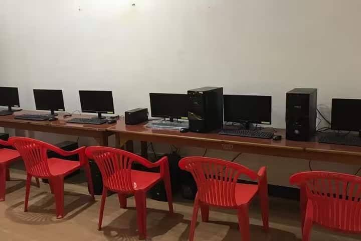 The Thokchom Ibotombi Institute of Teacher Education and Training, Bishnupur campus photo 4