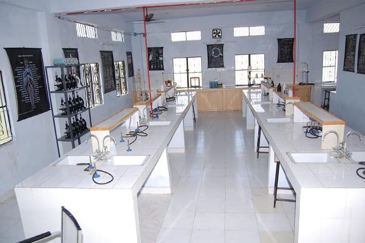Pandit Deen Dayal Upadhyay College of Pharmacy, Sultanpur campus photo 3