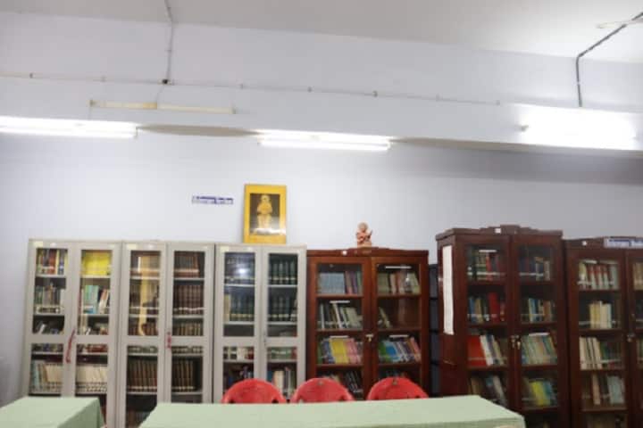 Sree Narayana Training College, Nedunganda campus photo 4
