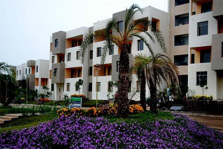 Jagran School of Journalism and Communication, Bhopal campus photo 3
