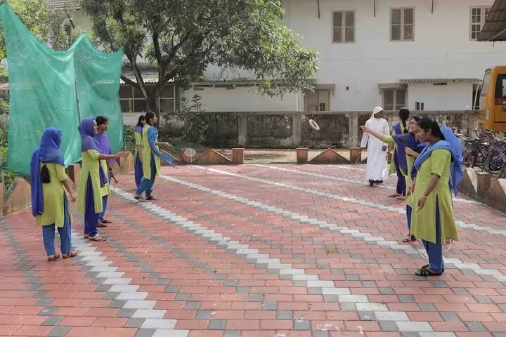 Our Lady's Institute of Teacher Education, Kochi campus photo 6