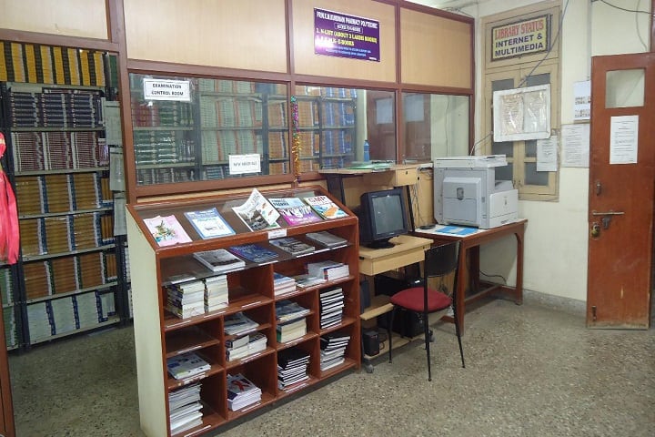 Principal KM Kundnani Pharmacy Polytechnic, Ulhasnagar campus photo 4